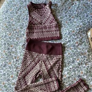Fabletics Burgundy and Cream Leggings Set